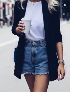 sho4 Look do dia – 5 dicas com shortinho jeans para o verão 2019